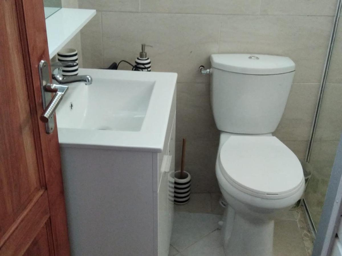 Appartamento Ericka Et Francois Quartier Monplaisir Esterno foto