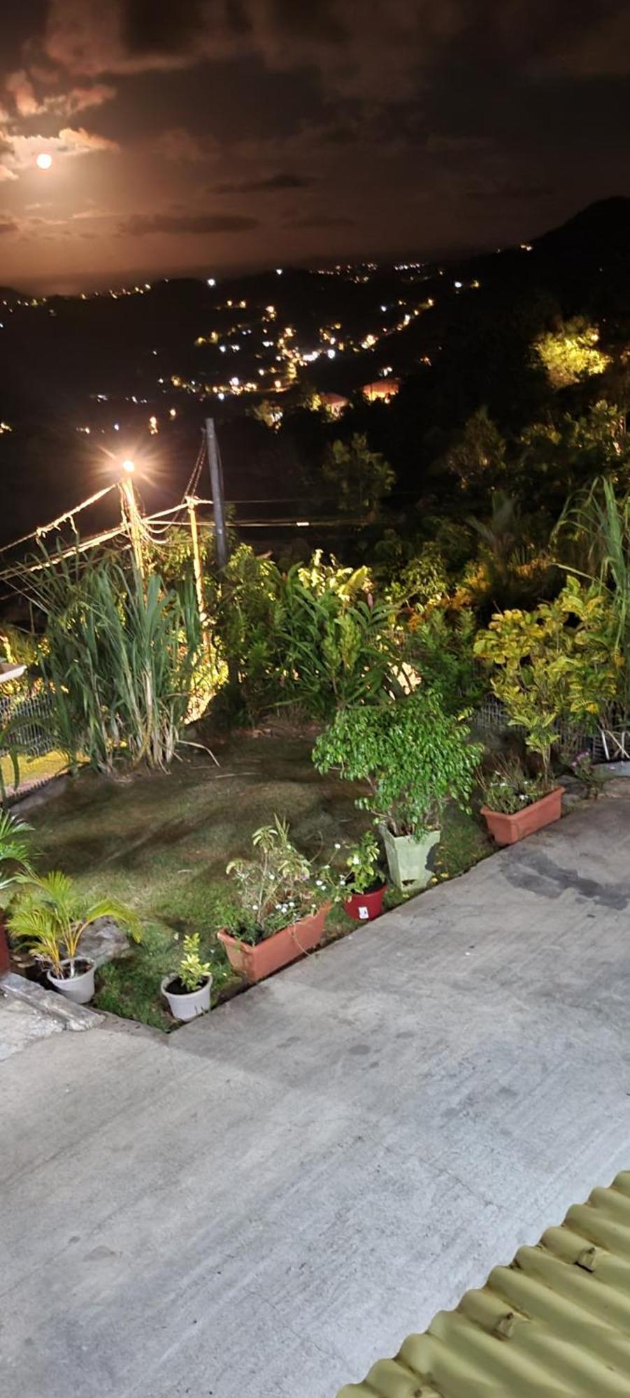 Appartamento Ericka Et Francois Quartier Monplaisir Esterno foto