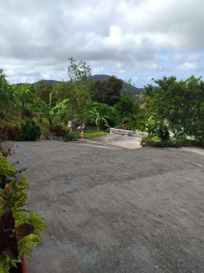 Appartamento Ericka Et Francois Quartier Monplaisir Esterno foto